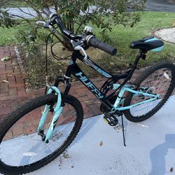 Huffy 26 Trail Runner Women Bike Black for Sale in Miami, FL - OfferUp Huffy 26 Trail Runner Women Bike Black for Sale in Miami, FL - OfferUp
