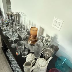 Misc. Household Glass Items Wine Decanter Crystal Wine Glasses Ice Bucket Beer Decor etc.