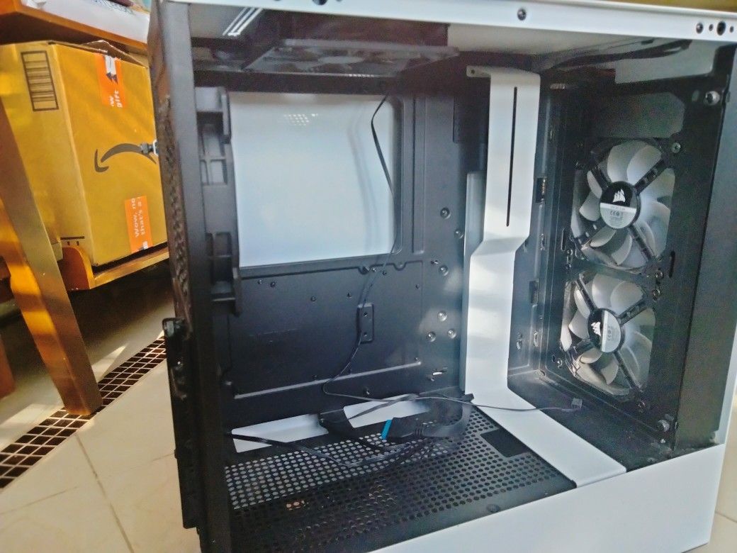 Gaming Keyboard, Monitor, and Case Combo