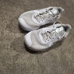 Women's Athletic Shose 