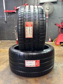 285/30/20 MICHELIN PILOT SUPER SPORT (2 TIRES SEMI NEW)