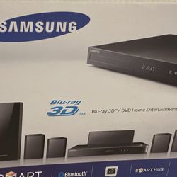 Blu-ray 3D*/ DVD Home Entertainment System