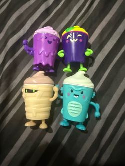 Wendy’s Frosty Frights lot: 4 Pieces. 2025