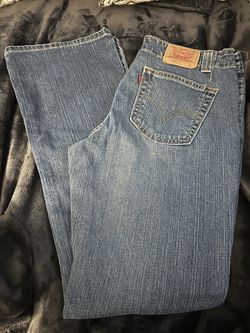 Levi’s-sz 10 MIS M Style 525-Low Rise Boot Cut-used