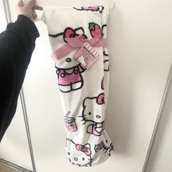 Hello Kitty Blanket 