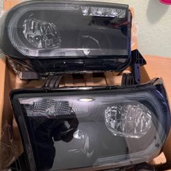 2007-2013 Toyota Tundra LED Headlights