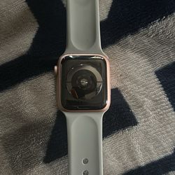 Series 4 Apple Watch 