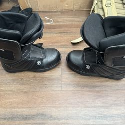 Snowboarding Boots 