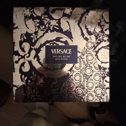 Versace dylan blue