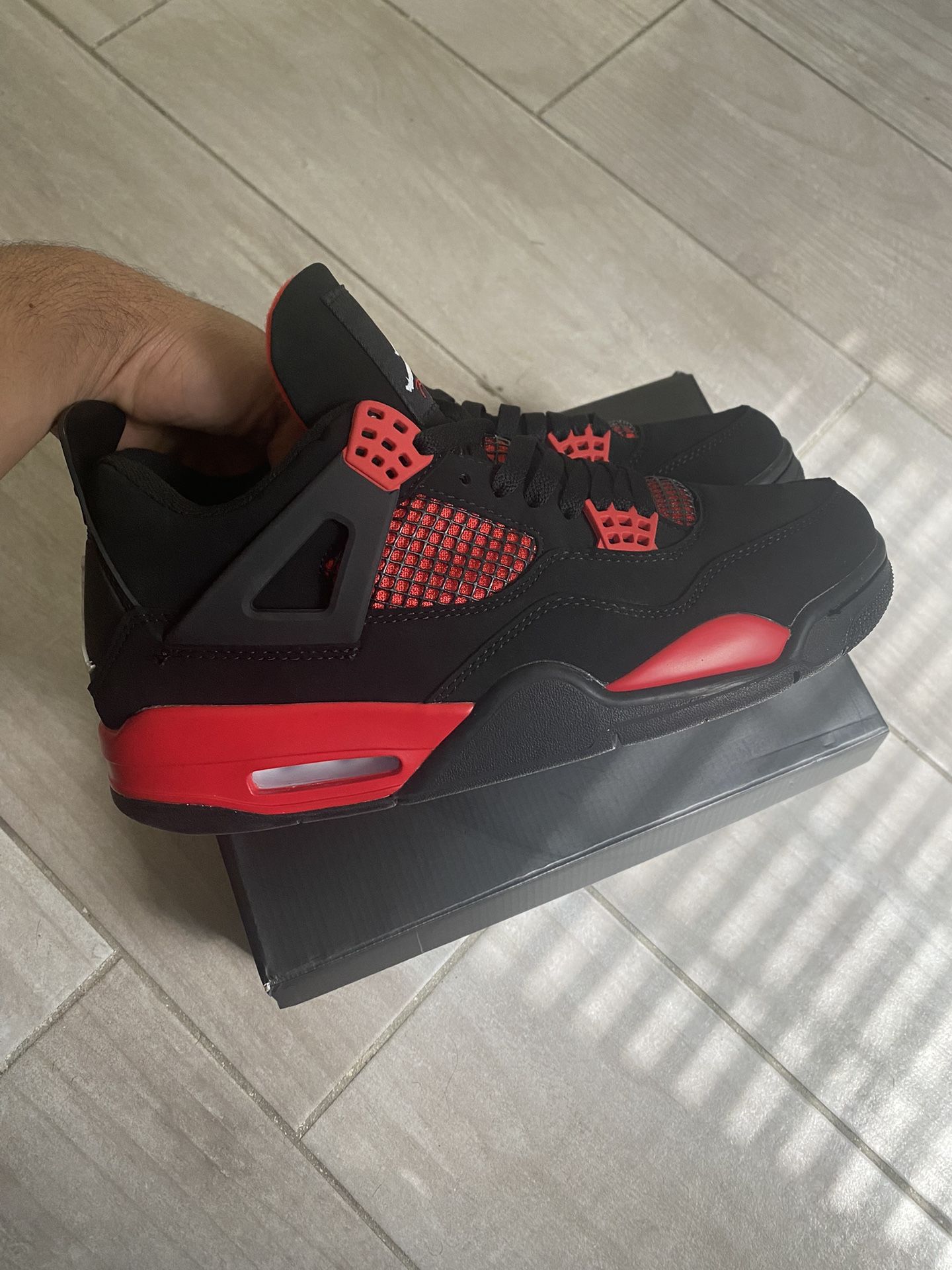 Jordan 4s Red Thunder Size 10