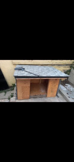 Dog Housesss!!!! 🏠