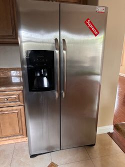 Free pick up - fridge