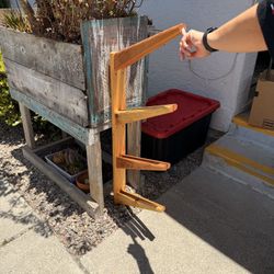 Surfboard rack