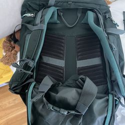 REI 40L Women’s Backpack
