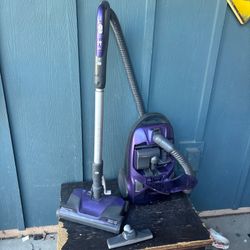 Kenmore 600 Series Bagged Canister Vacuum HEPA Pop N Go Purple WORKS