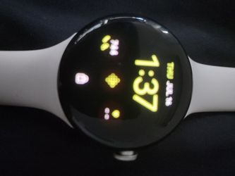 Watch pixels 3 very clean like new