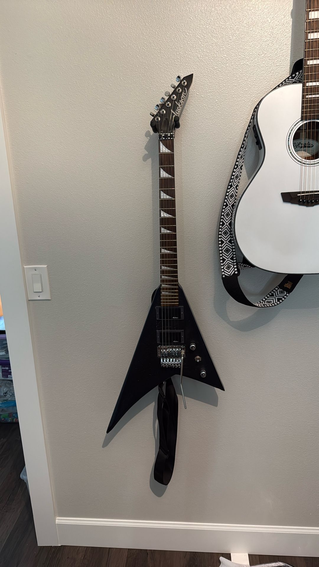 Jackson Flying V Guitar