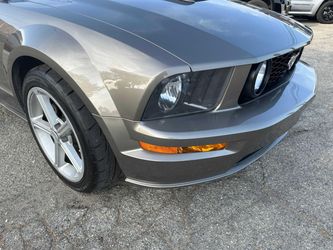 2005 Ford Mustang