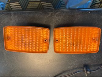 1970 Chevy Nova Front Park / Turn Signal Assembly (pair) OEM