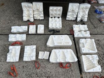 Holiday -Ceramic Molds & Ready to Paint