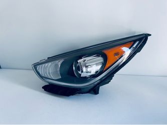 2017-2019 KIA NIRO LEFT DRIVER SIDE HEADLIGHT HALOGEN LED OEM (422)