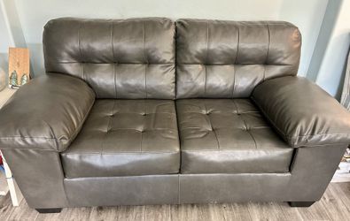 Love Seat- Gray leather