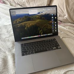 2019 MacBook Pro (16 inch, 16 GB)