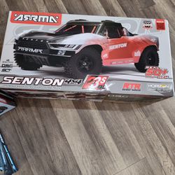 ARRMA senton BLX 3s brushless electric Short course truck brand new