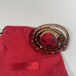 Valentino Garavani Rockstud Belt in Shiny Calfskin - Red