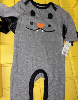 New. 3/6m bat outfit