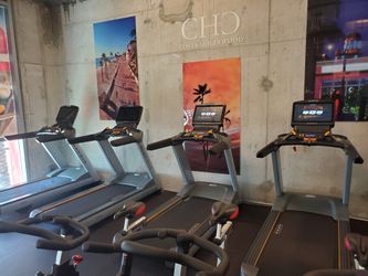 Matrix treadmill Like new!