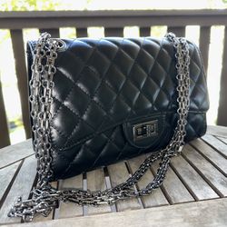 Black purse