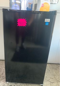 Black Refrigerator Great! for Compact Units