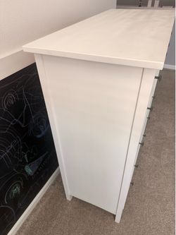 Vertical dresser