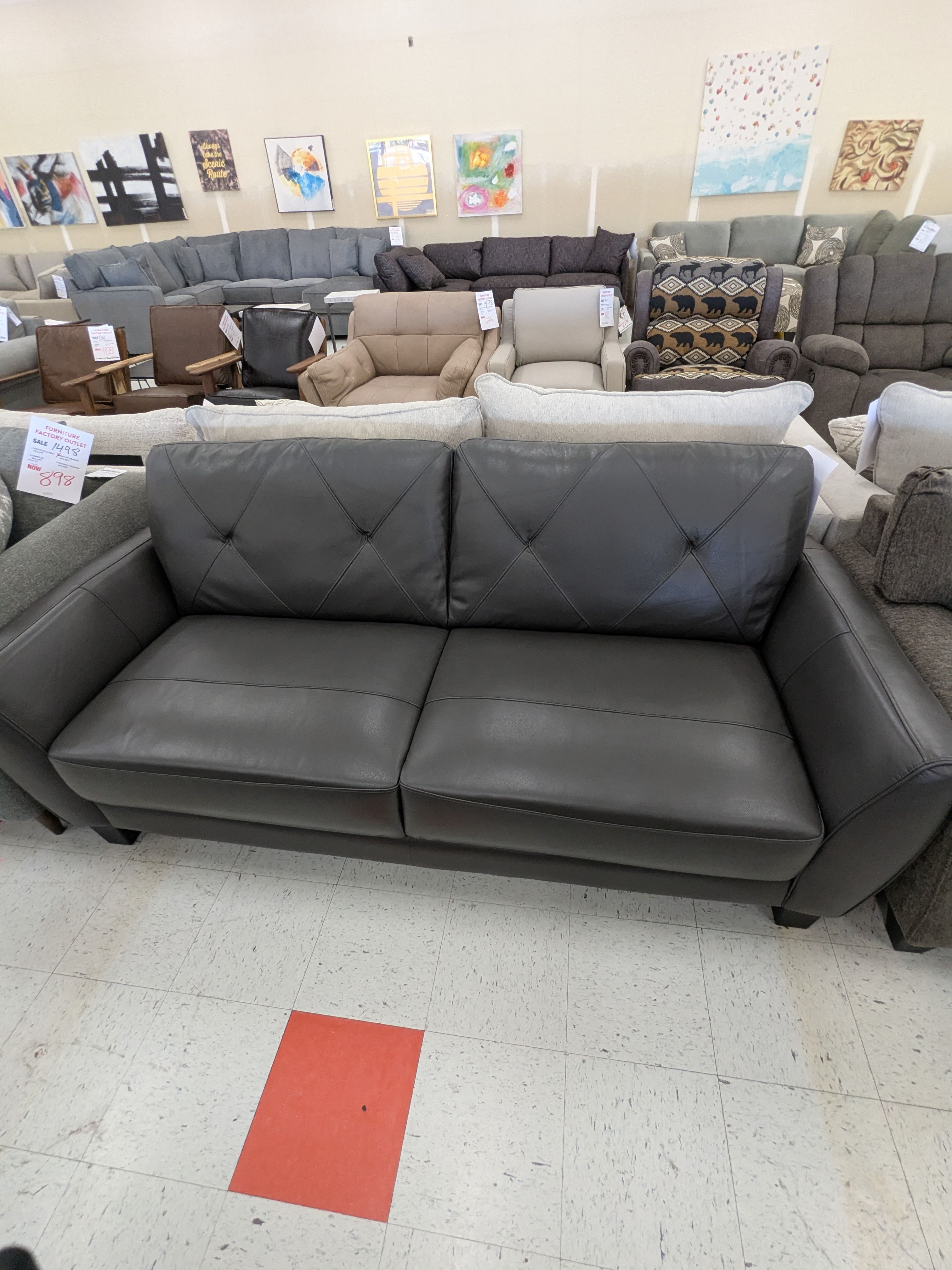 Trento Gray Loveseat