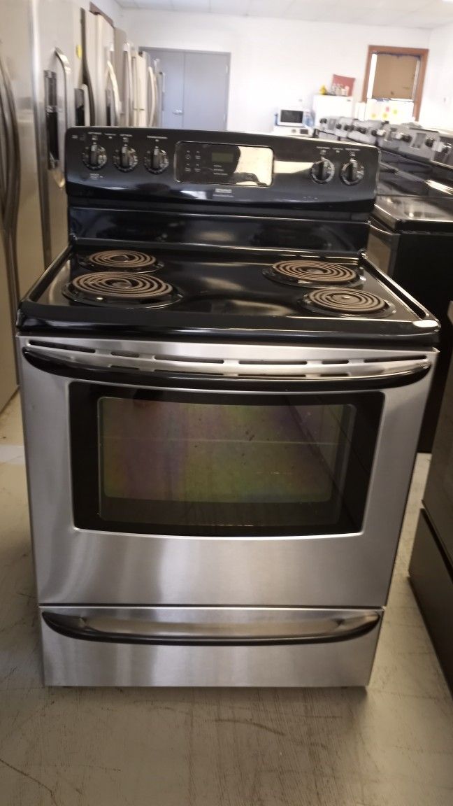 Kenmore )electric Stove like new Works Perfectly Very Clean 