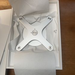 VESA Mount Adapter 