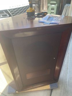 Vintage all original Altec Lansing 605 corner cabinet speaker