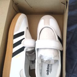 Adidas Samba Jane Size 7 $100 Obo