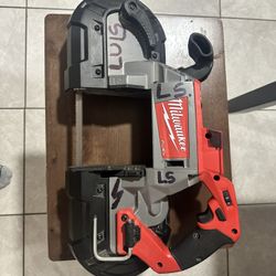 Milwaukee Bandsaw