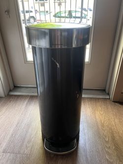 Simplehuman Trashcan