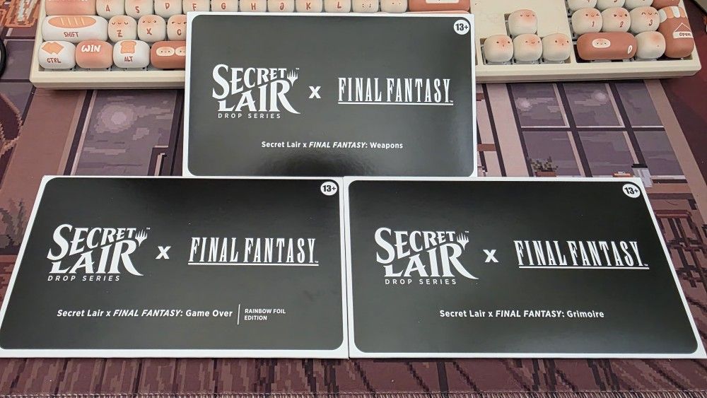 FINAL FANTASY x Secret Lair Drop Rainbow Foil