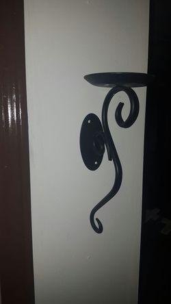 Wall candle holder