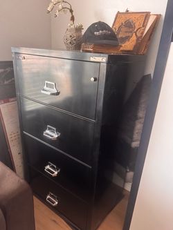 Fire king 4 drawer safe MSRP 4000$ two available