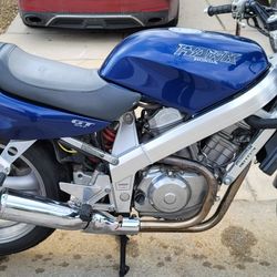 1988 Honda Hawk GT 650