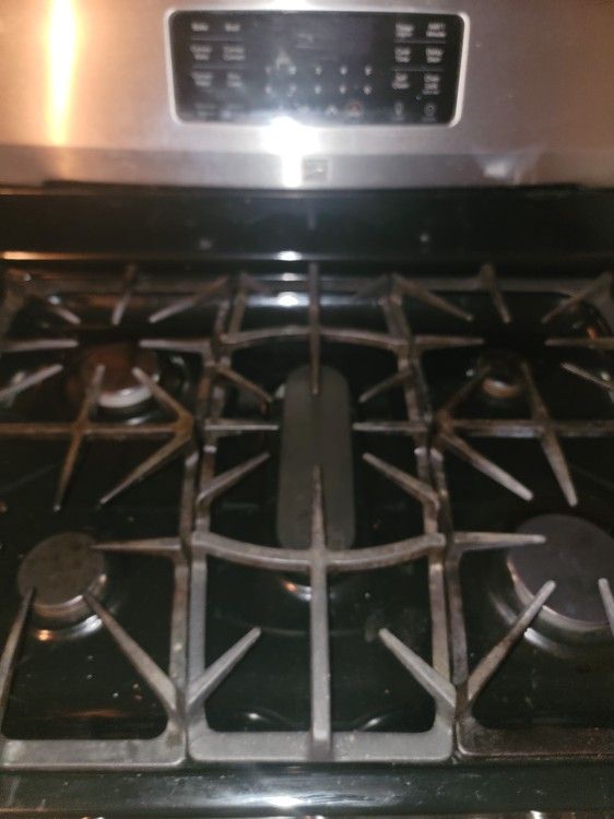 Kenwood Convection OVEN With Warming Compartment.