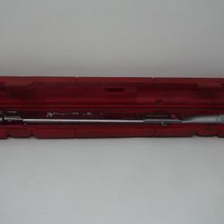 Snap-On TQR200 1/2” Click Torque Wrench 18” Handle