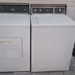 Kenmore Washer And Gas Dryer 