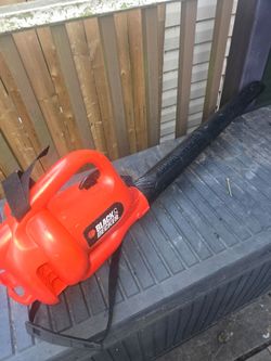 Black & Decker Electric Leaf Blower