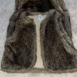 Faux Fur Toddler Vest 5T (pickup $5)